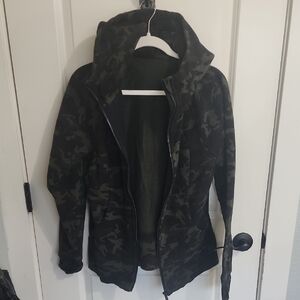 Camouflage Zip-Up Hoodie
